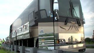 Toby Keiths tour bus crashes burns on Indiana interstate [upl. by Cesaria]