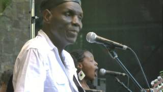 Oliver Mtukudzi  6  LIVE at Afrikafestival Hertme 2013 [upl. by Rap853]