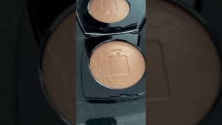 Chanel ÉCLAT LUNAIRE Oversize Illuminating Face Powder 887 [upl. by Tate]