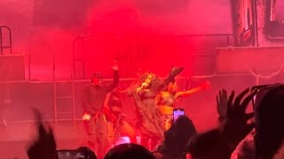 Sza doves in the wind live at the SOS TOUR Columbus Ohio [upl. by Maritsa387]