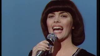 Mireille Mathieu  Une femme amoureuse 1981 [upl. by Anatol]