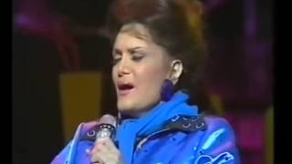 CONNIE FRANCIS  14 Hits Medley in Concert RampR Diner [upl. by Ku]