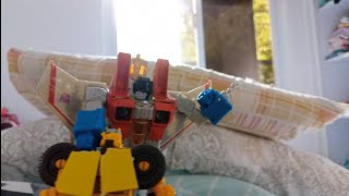 bumblebee vs blitzwing bumblebee movie stop motion [upl. by Tildy]