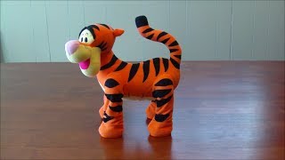 DISNEYS POUNCE N BOUNCE TIGGER ELECTRONIC TOY VIDEO REVIEW [upl. by Enrol]