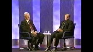 Robin Williams  Parkinson interview 2002 [upl. by Theresa220]