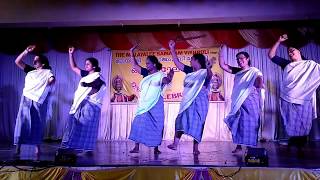 Cherukuzhu Nadan Pattu Dance Onam 2017 [upl. by Yrellav]