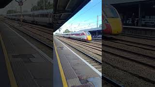 Hitchin Railway Station Train [upl. by Kalmick]