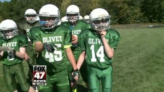 Olivet Special Needs Student Scores Touchdown [upl. by Refotsirc]