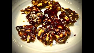 Peanut chikki recipeGur Wali Chikki  Peanut chikki banane Ka Tarika How To Make In Urdu Hindi [upl. by Hammel767]