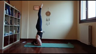 Yoga para desintoxicar tu cuerpo Invertidas [upl. by Htial]