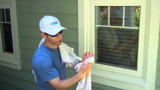 How To Clean A Window Quickly amp Easily Like A Pro [upl. by Pomfret748]