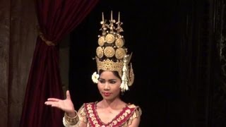 Les danses traditionnelles au Laos et Cambodge [upl. by Aikrahs]