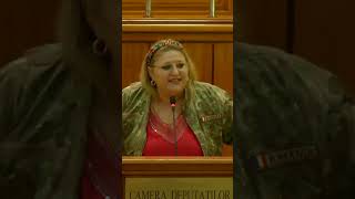 Diana Sosoaca intra in joc pentru functia de Presedinte al Romaniei [upl. by Nojad]