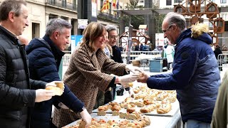 Día San Valero Zaragoza 2024 roscón popular [upl. by Frear]