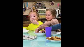 Dads genius trick gets kids to finish dinner in no time shorts [upl. by Incrocci]