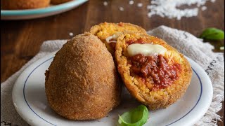 Arancini al sugo fatti in casa [upl. by Ambler322]