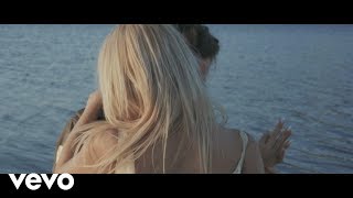 Julien Doré  Le lac Clip officiel [upl. by Ellehcor]