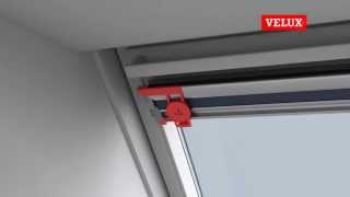 Instalación Cortina de oscurecimiento VELUX [upl. by Roarke903]