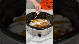 Easy fall crockpot dessert [upl. by Chlo]