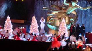 Mariah Carey Christmas live in Rockefeller Center 2013 [upl. by Cookie]