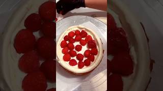 Layer cake au framboise shortsvideo shortsgateauanniversaire [upl. by Sanchez]