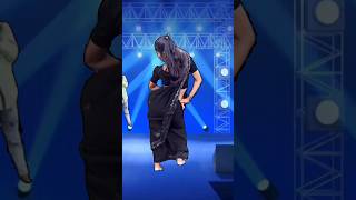 Gaadi Hakat Hakat bhojpuri song newsong dance vidyachauhanoficial shorts indianidol13 vairal [upl. by Westerfield]