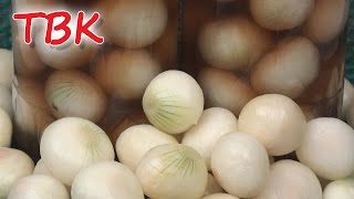 How to Make Pickled Onions  Titlis Busy Kitchen [upl. by Gurolinick]