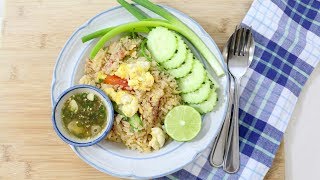 Thai Egg Fried Rice ข้าวผัดไข่ง่ายๆ อร่อยๆ  Episode 181 [upl. by Schwejda876]