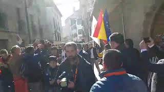 Llegada de Albert Rivera al acto de España Ciudadana en Alsasua [upl. by Seftton67]