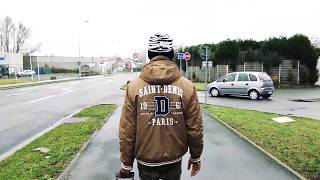 DougG  Bonne Année Clip Officiel [upl. by Ettenwad]