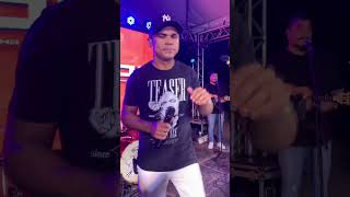 Quando toca essa Swingueira ninguém fica parado🪕🔥🎙️ samba swinguera show sambaepagode [upl. by Eidnac500]