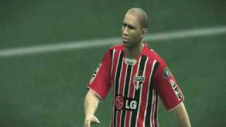 PES 2010  Patch Brazucas on 9600GT quotcapadaquot [upl. by Michele419]