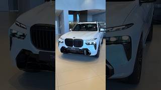 BMW X7 M Sport 2023 [upl. by Nnahgiel]