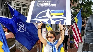 quotDer Weg der Ukraine in die NATO ist unumkehrbarquot [upl. by Sieracki]