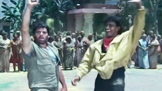 Hum se na Takrana  Dharmendra Mithun Chakraborthy  Shailendra Singh Mohammad Aziz  Title Song [upl. by Lingwood]