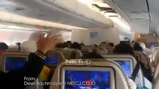 Heavy turbulence leaves passengers shaken [upl. by Appilihp988]