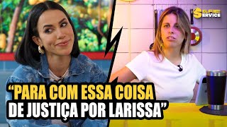 LARISSA RESPONDE O QUE É NEWS E O QUE É FAKE ENQUANTO ESTEVE CONFINADA [upl. by Enna150]