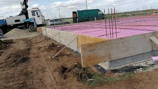 Turnare cota zero cu izolatie Casa Pasiva 🏠💐🔆 Pouring concrete into the Passive House foundation [upl. by Nodnarg]