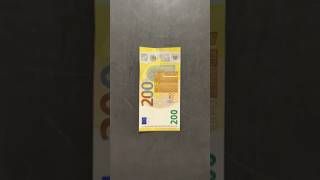 So sieht 1 Million Euro in 200EuroBanknoten aus [upl. by Aelahs]