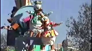 Happy Holiday Christmas 96 Christmas Parade Tokyo Disneyland [upl. by Lenneuq]