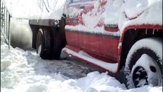 Cold start 12 valve dodge cummins 08 degrees below zero MN winter [upl. by Mosier]