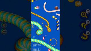 WORMS ZONE  SNAKE🐍 GAME wormszone games snakegame shorts [upl. by Spiro900]