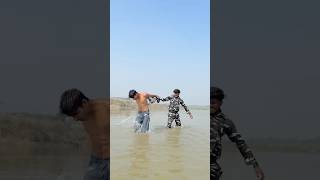 Fauji ne khela nadhi me khel 🇮🇳😱shorts youtubeshorts army raju [upl. by Krall]