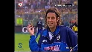 Carlo Mazzone e la corsa verso la curva in Brescia  Atalanta del 2001 [upl. by Lemon677]