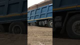 new 😘Tata 12 chakka truck off roading video👿😎 viralvideo sorts🙏 viralshort viralreels truck 🚛🚛😘 [upl. by Kubetz]