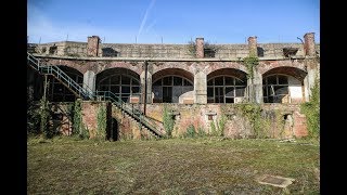 Exploring Abandoned WW1 Military Fort by the Sea  Urbex Lost Places UK [upl. by Augustus]