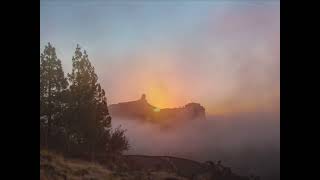 Atardecer con el alisio y el mar de nubes en La Caldera de Tejeda [upl. by Nadnerb]