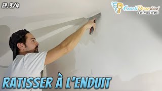 Reprendre un mur peint après un dégât des eaux enduit de finition  Masterclass 34 [upl. by Ynttirb48]