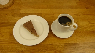 IKEA  Daim Almondy Cake  Krokant Torte [upl. by Mano]