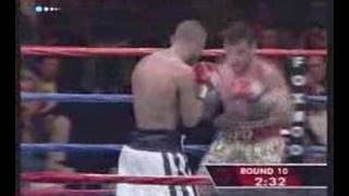 Diego Corrales vs Acelino Freitas 55 [upl. by Nahshunn177]